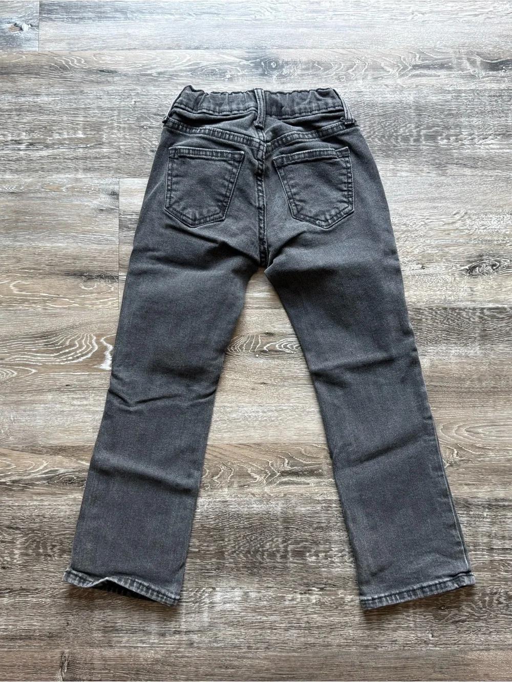 🧸 BUNDLE • 3 Pairs of Jeans